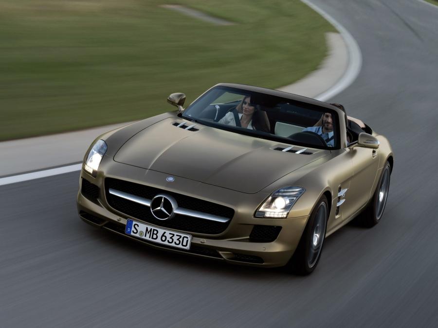  Mercedes-Benz SLS AMG Roadster 2011 года  (фото 170 из 183)